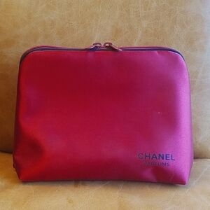 CHANEL burgandy rose satin cosmetic travel makeup clutch bag